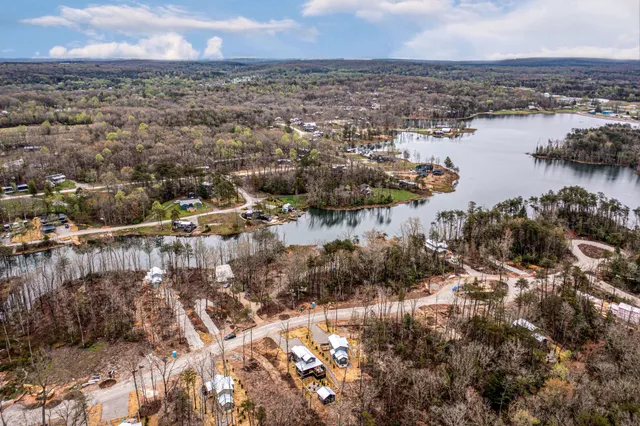 $450,000 | 92 Hemlock Cove, Tracy City, TN 37387