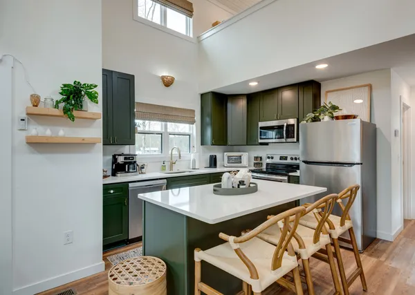 $450,000 | 92 Hemlock Cove, Tracy City, TN 37387