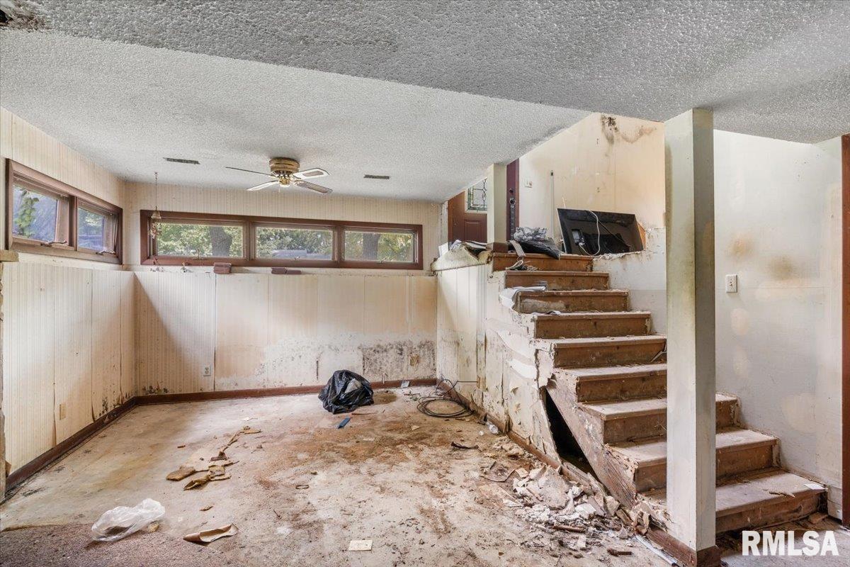 5 Mishawaka Drive Rochester, IL 62563 - Photo 16 of 26 Gallery Image 16