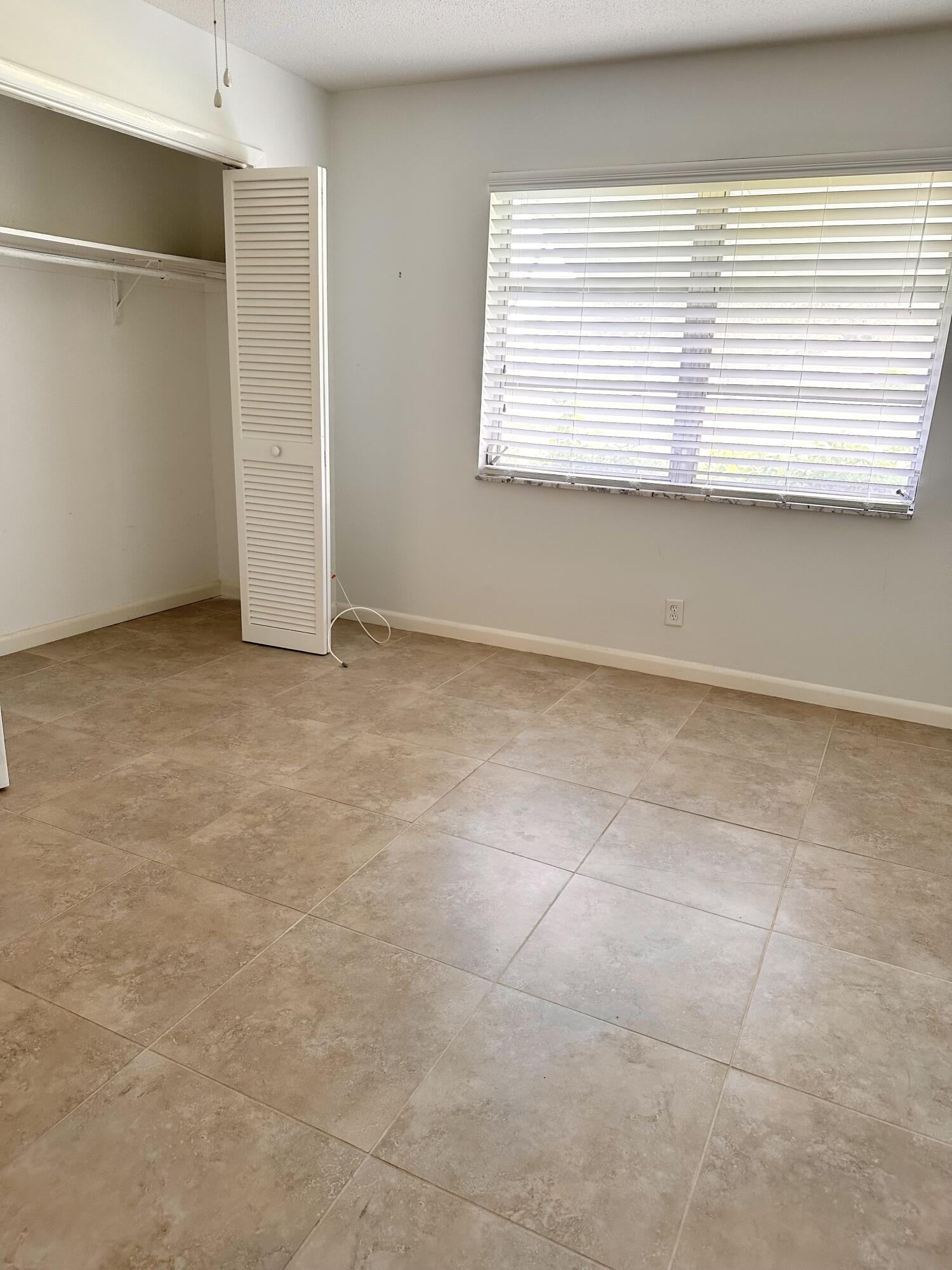 300 High Point Boulevard Delray Beach, FL 33445 - Photo 20 of 37 2nd Bedroom