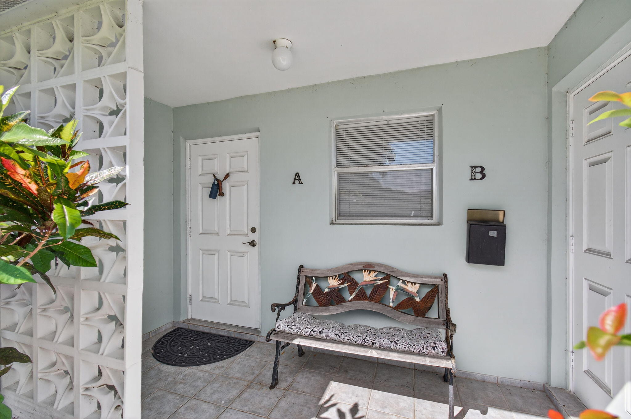 300 High Point Boulevard Delray Beach, FL 33445 - Photo 3 of 37 Entry