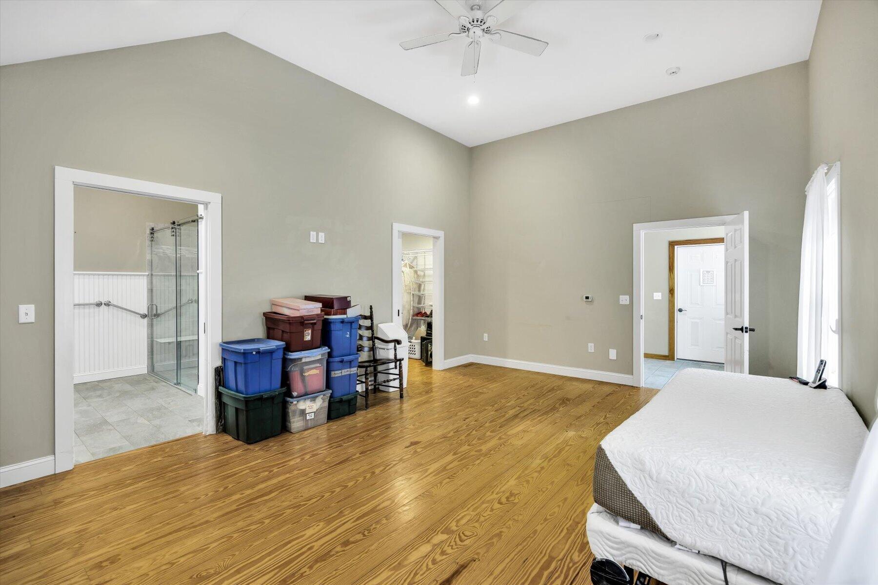 85 Clamshell Cove Road Cotuit, MA 02635 - Photo 15 of 46 Primary bed 2