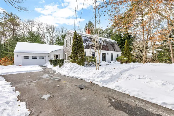 $1,050,000 | 85 Clamshell Cove Road, Cotuit, MA 02635