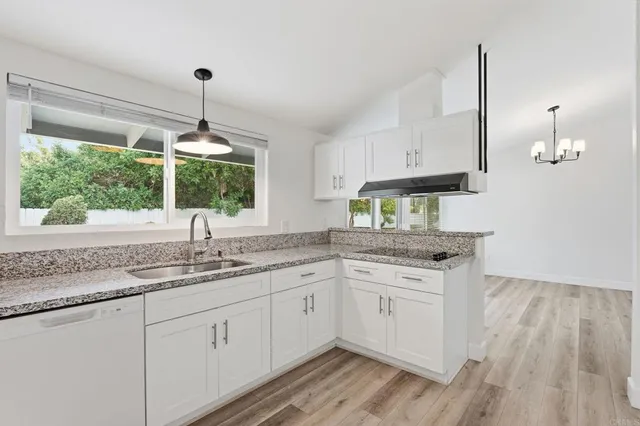 $862,500 | 9490 Loren Drive, La Mesa, CA 91942