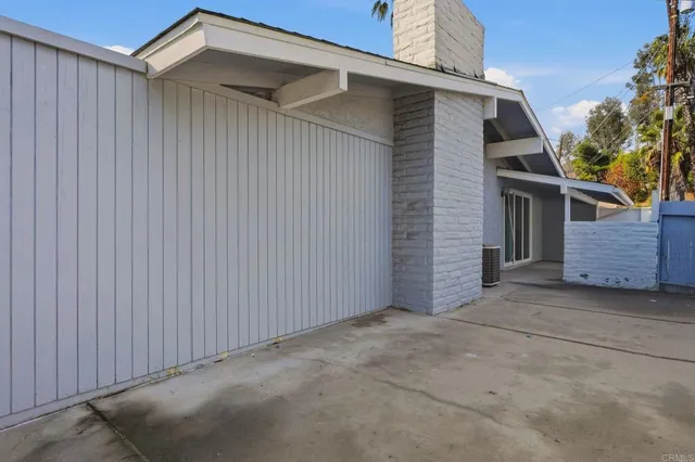 $862,500 | 9490 Loren Drive, La Mesa, CA 91942