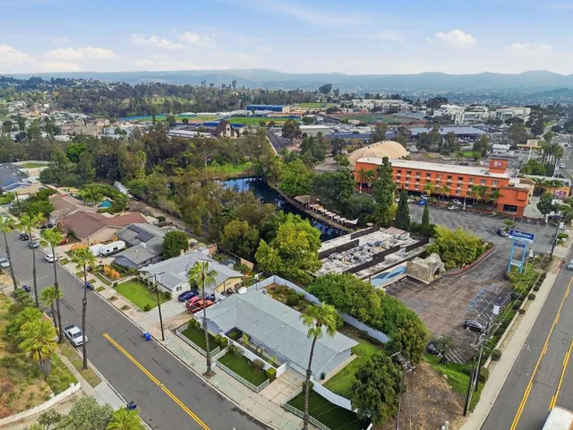 $862,500 | 9490 Loren Drive, La Mesa, CA 91942