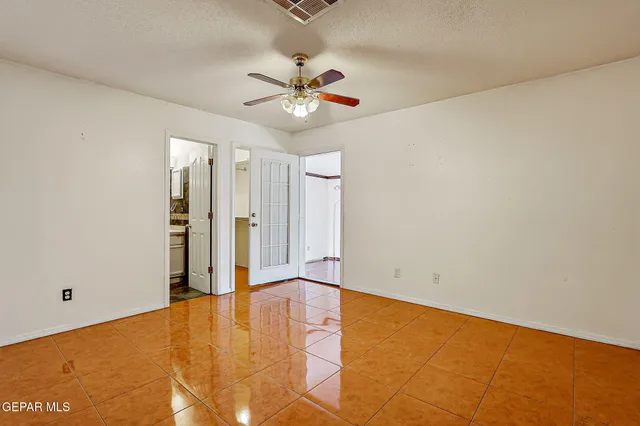 $195,000 | 10424 Valle De Oro Drive, Socorro, TX 79927