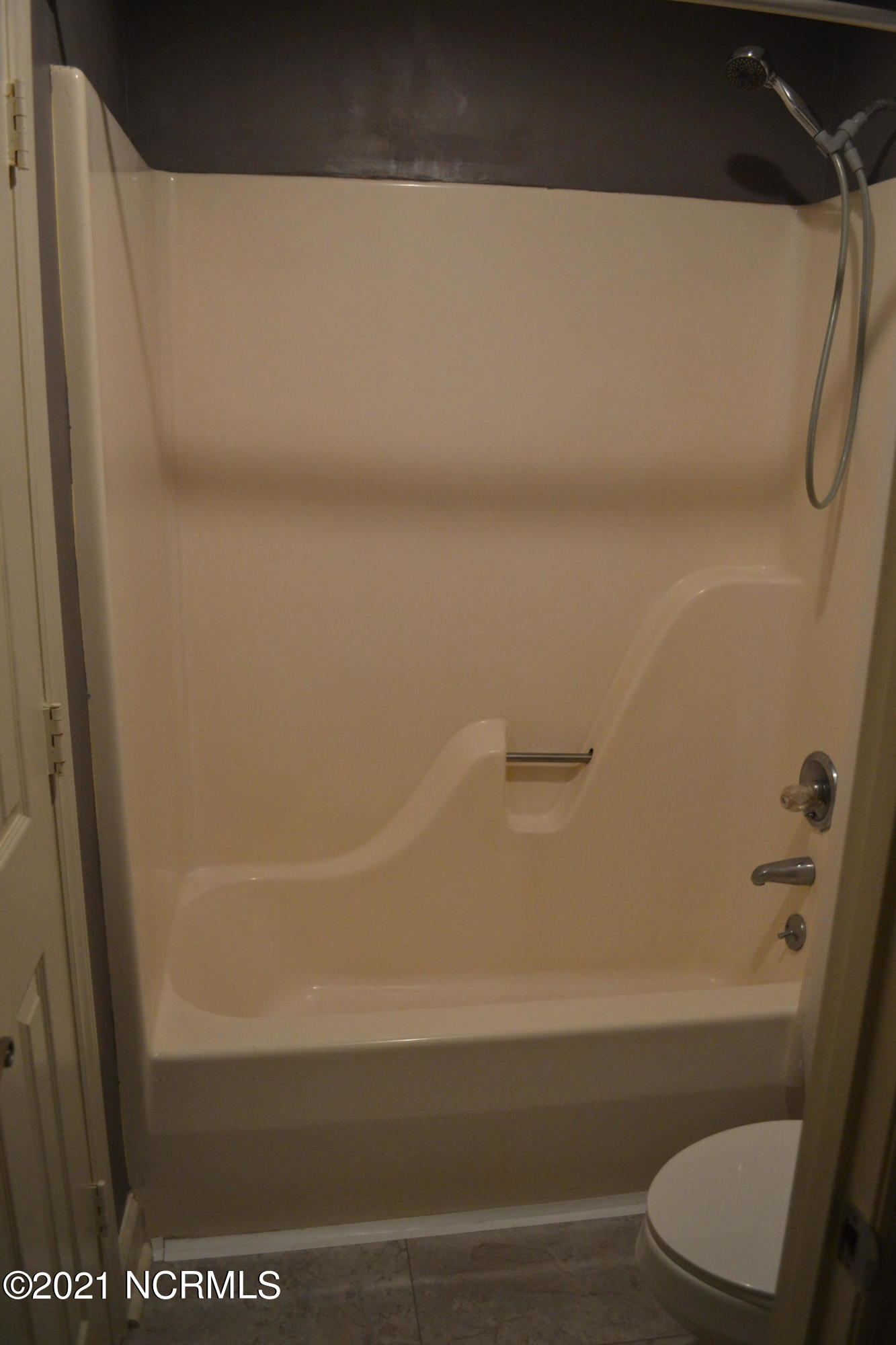 1985 Quail Ridge Road, Unit J Greenville, NC 27858 - Photo 23 of 28 DSC_0206
