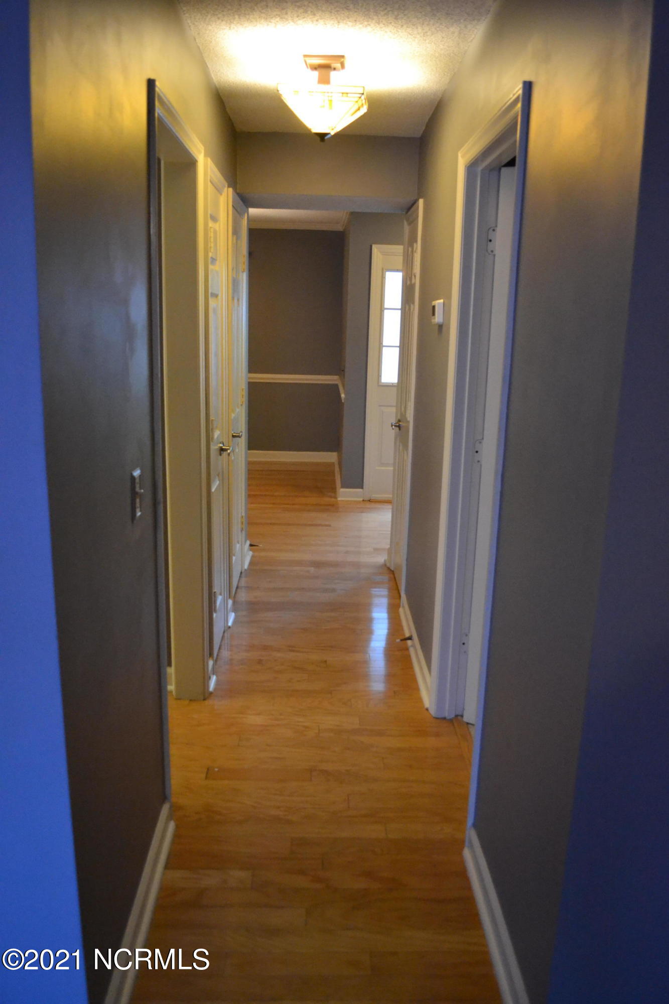 1985 Quail Ridge Road, Unit J Greenville, NC 27858 - Photo 6 of 28 Hallway