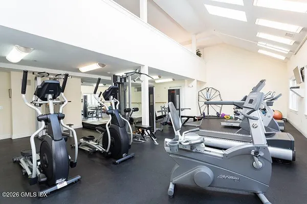 $8,750 | 124 Ritch Avenue, Unit B301, Greenwich, CT 06830