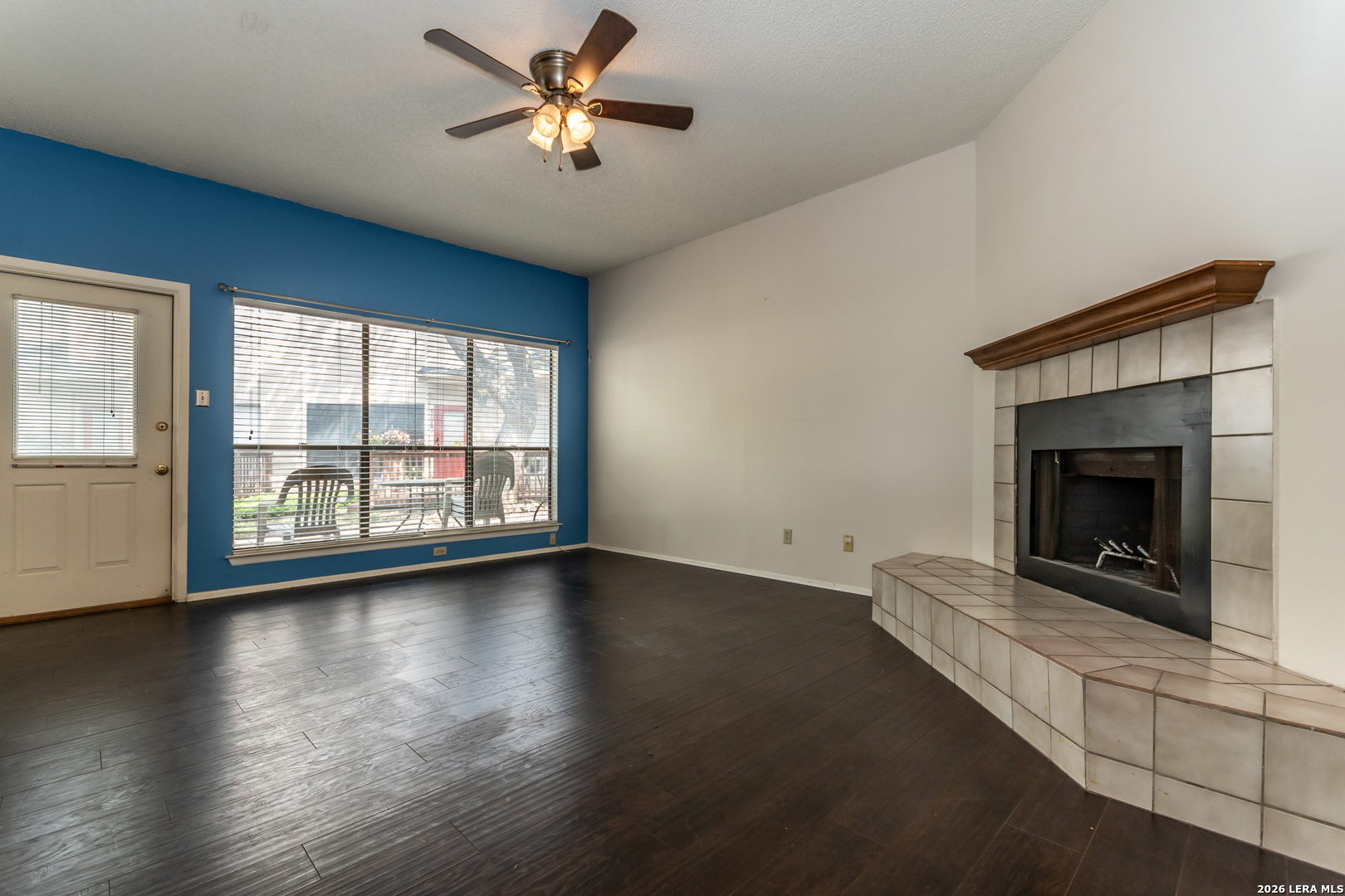 829 West Bitters Road, Unit 401 San Antonio, TX 78216 - Photo 5 of 13