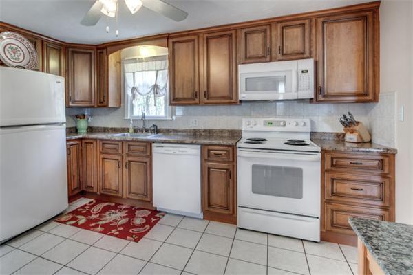 738 Whipple Road Tewksbury, MA 01876 - Photo 2 of 20 Gallery Image 2