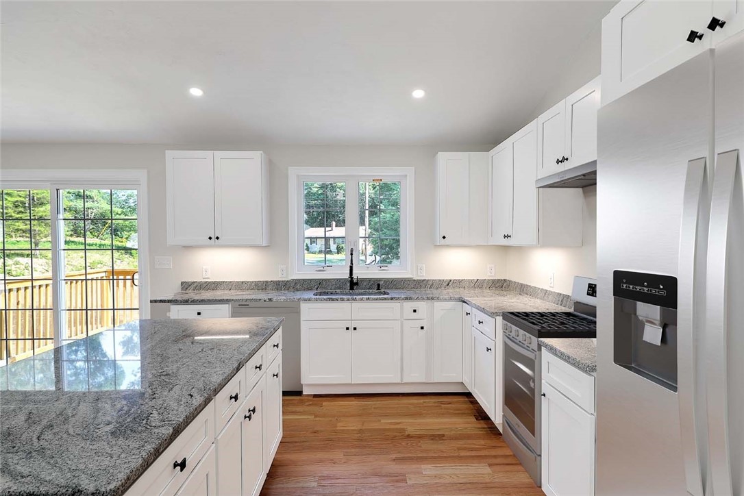 25 Walling Road Burrillville, RI 02830 - Photo 13 of 31 Appliances virtually added