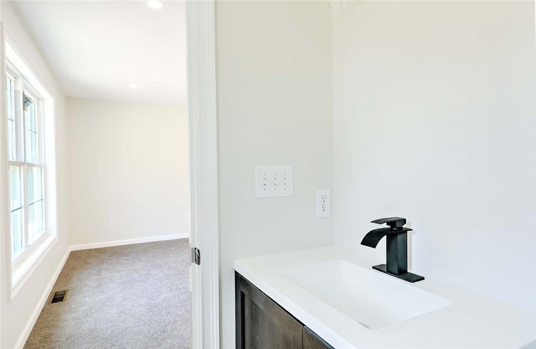 25 Walling Road Burrillville, RI 02830 - Photo 18 of 31