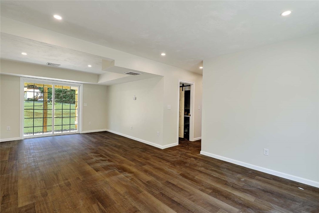 25 Walling Road Burrillville, RI 02830 - Photo 26 of 31