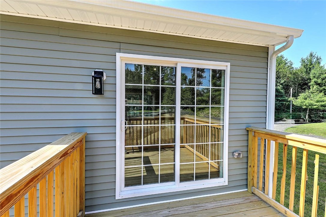 25 Walling Road Burrillville, RI 02830 - Photo 5 of 31