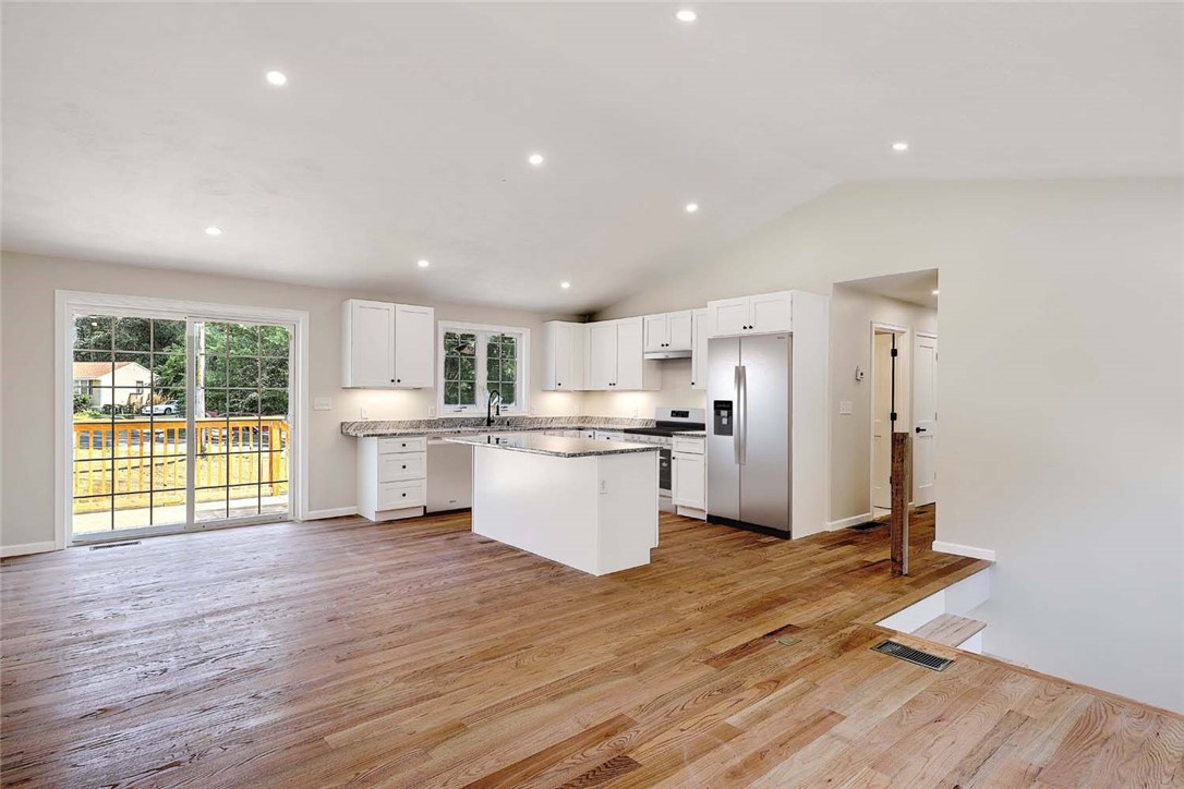 25 Walling Road Burrillville, RI 02830 - Photo 9 of 31 Appliances virtually added