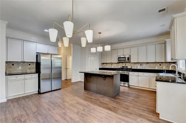 $669,000 | 200 Water Oak Place, Alpharetta, GA 30009