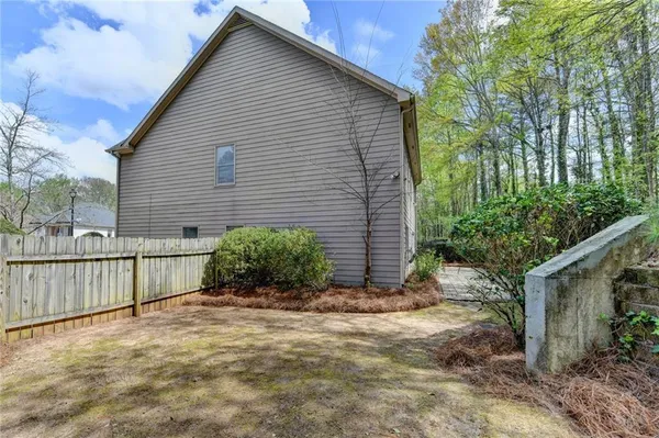 $669,000 | 200 Water Oak Place, Alpharetta, GA 30009