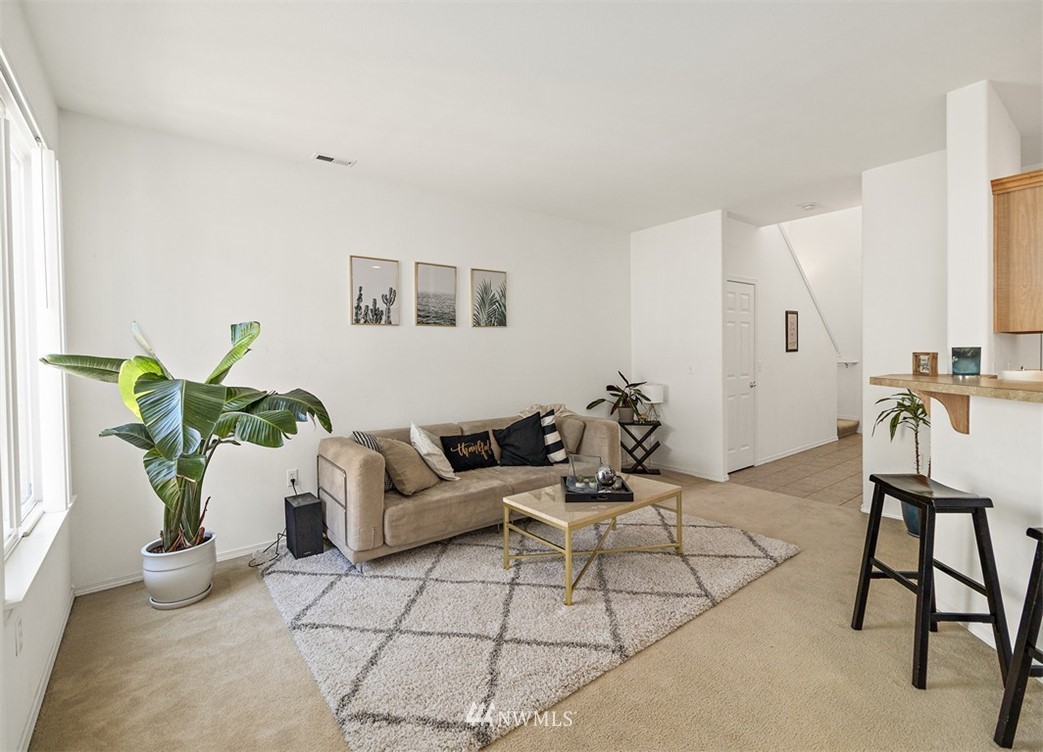 3010 Southeast 11th Place, Unit 1056 Renton, WA 98058 - Photo 9 of 37 Gallery Image 9