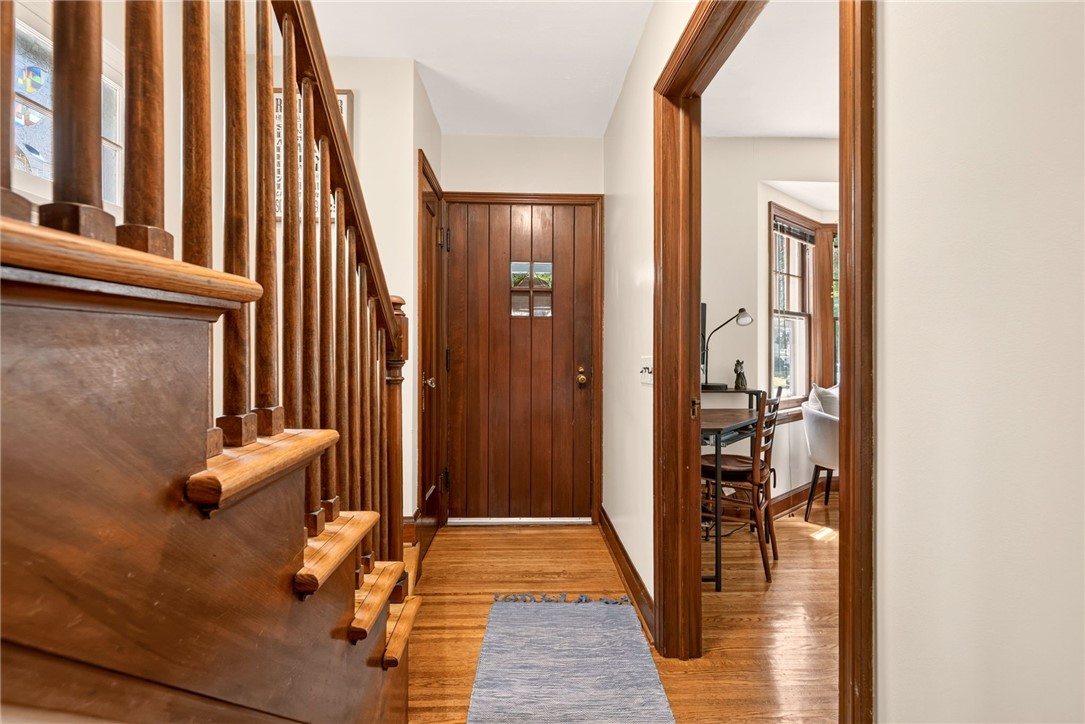330 Colebourne Road Rochester, NY 14609 - Photo 7 of 37
