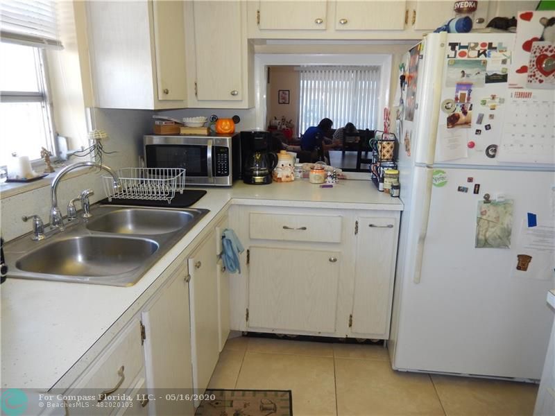 5800 Margate Boulevard, Unit 521 Margate, FL 33063 - Photo 5 of 13