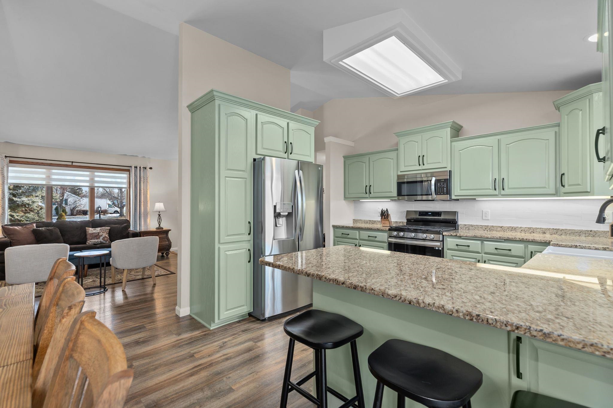 W5609 Jochmann Drive Appleton, WI 54915 - Photo 12 of 61