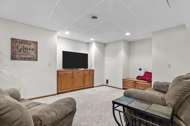 $449,900 | W5609 Jochmann Drive, Appleton, WI 54915