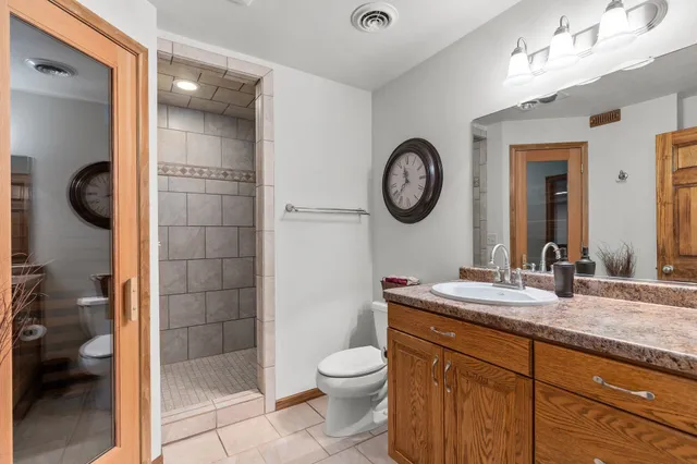 $449,900 | W5609 Jochmann Drive, Appleton, WI 54915