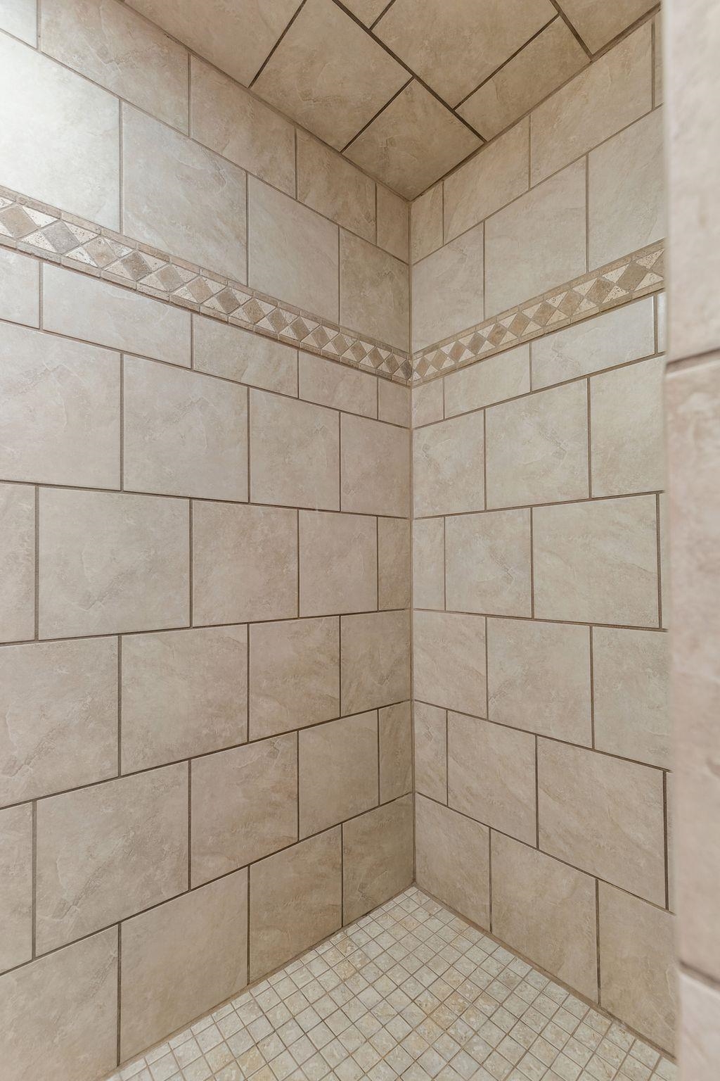 W5609 Jochmann Drive Appleton, WI 54915 - Photo 37 of 61