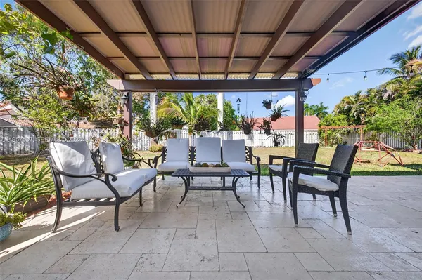 $795,599 | 1485 Northwest 129th Terrace, Sunrise, FL 33323