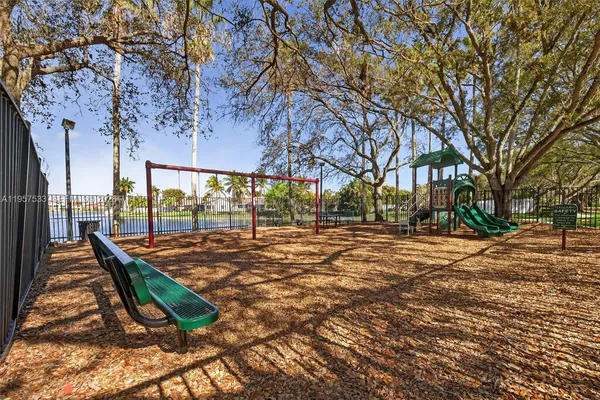 $795,599 | 1485 Northwest 129th Terrace, Sunrise, FL 33323