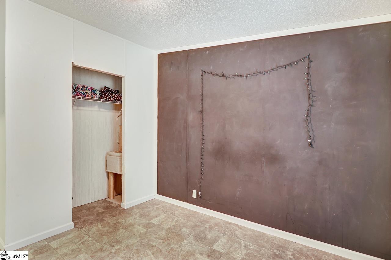 1213 Hurricane Road Gray Court, SC 29645 - Photo 26 of 35 Gallery Image 26