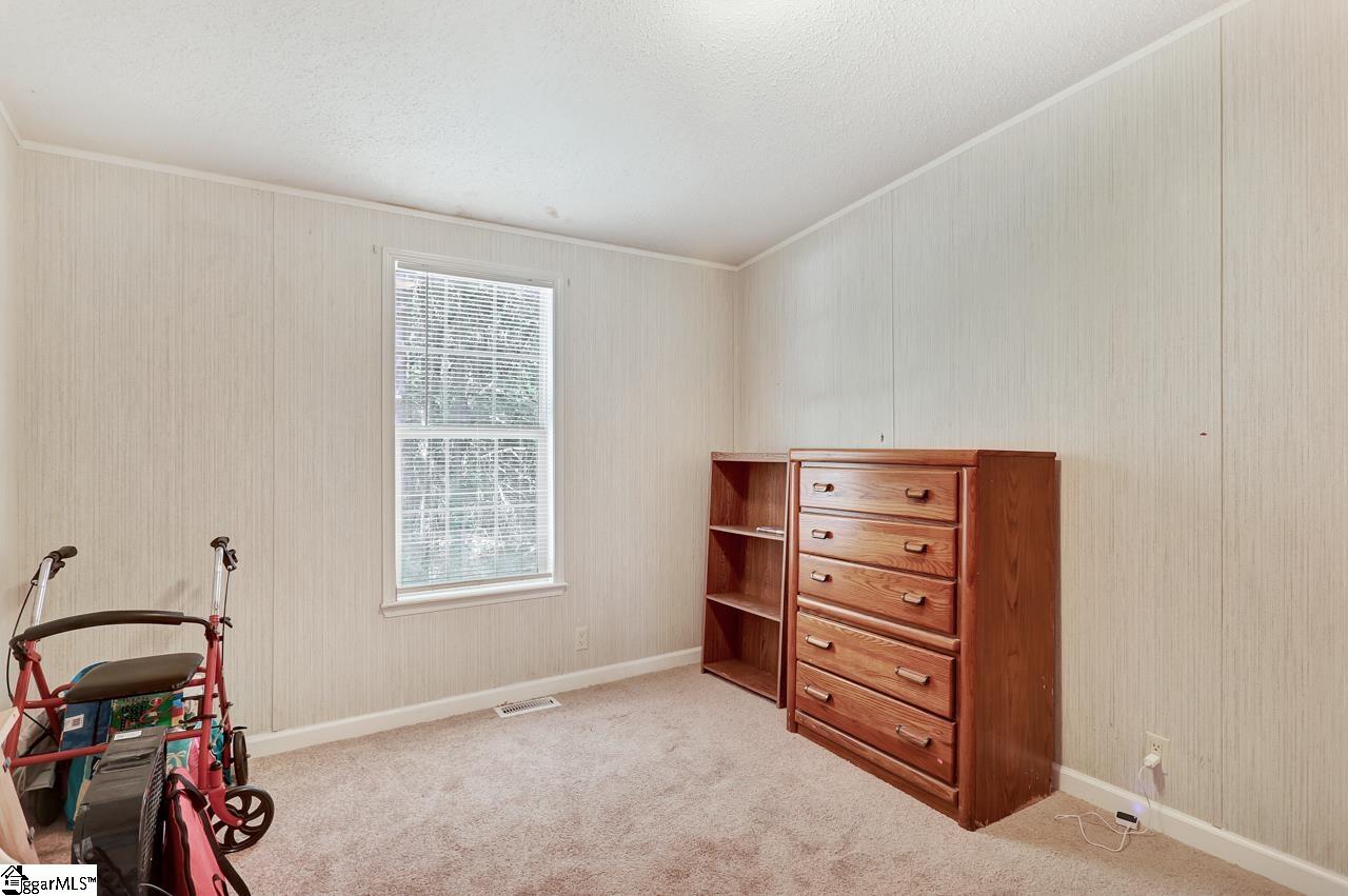 1213 Hurricane Road Gray Court, SC 29645 - Photo 29 of 35 Gallery Image 29