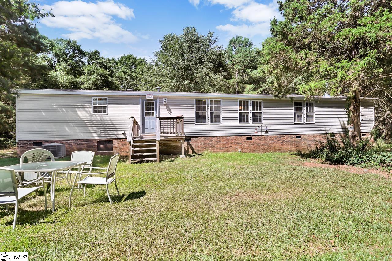 1213 Hurricane Road Gray Court, SC 29645 - Photo 33 of 35 Gallery Image 33