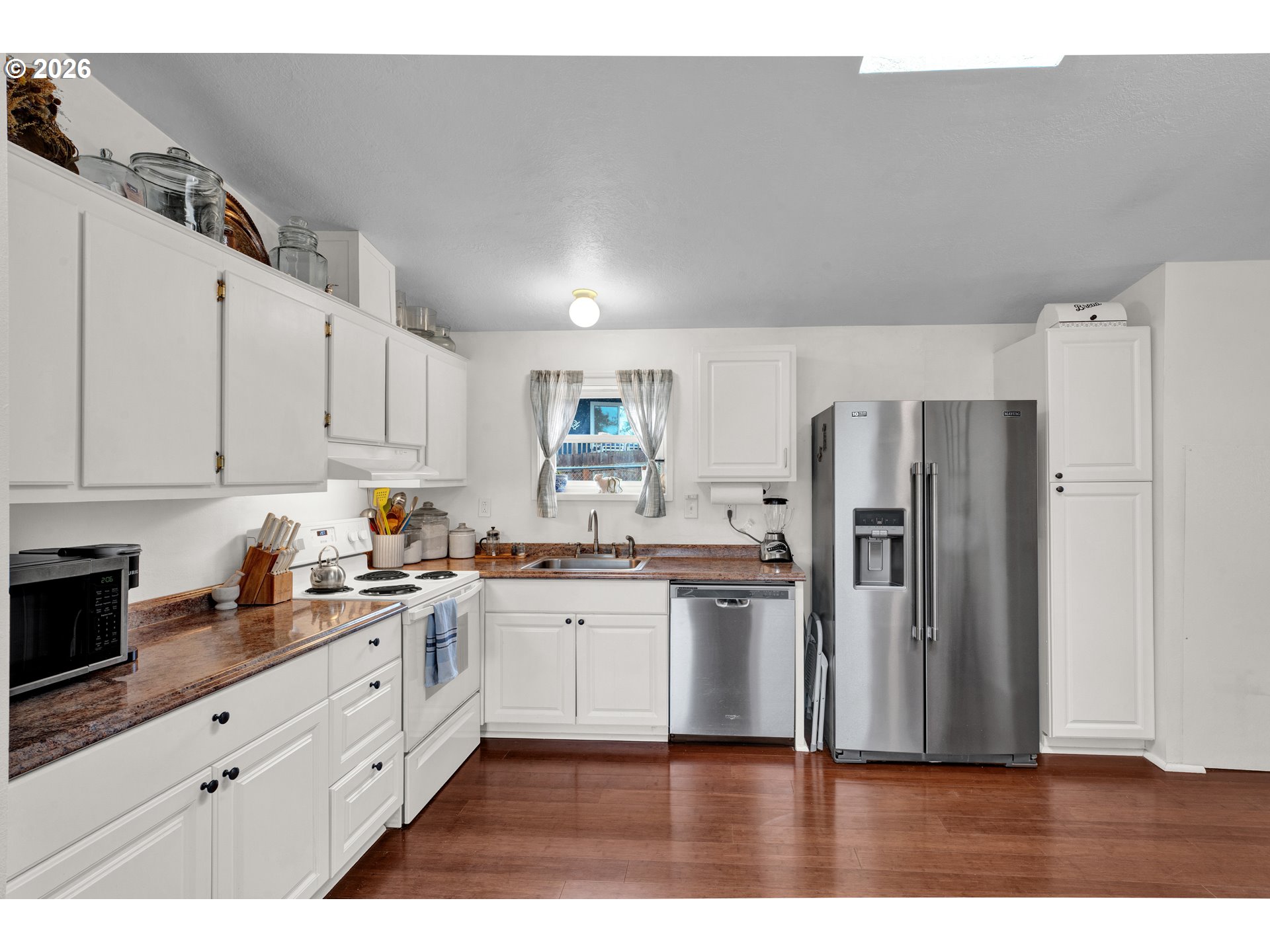 452 Carol Street Lowell, OR 97452 - Photo 11 of 37