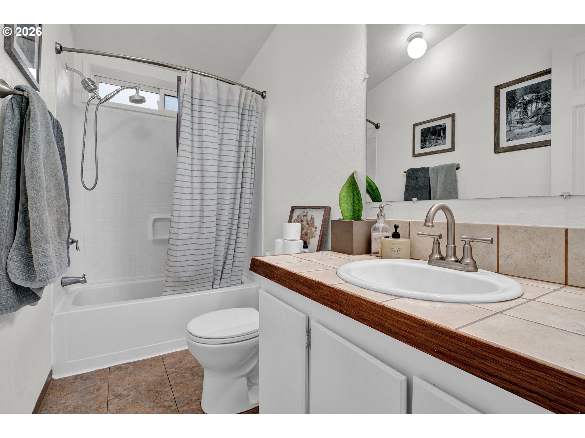 452 Carol Street Lowell, OR 97452 - Photo 23 of 37