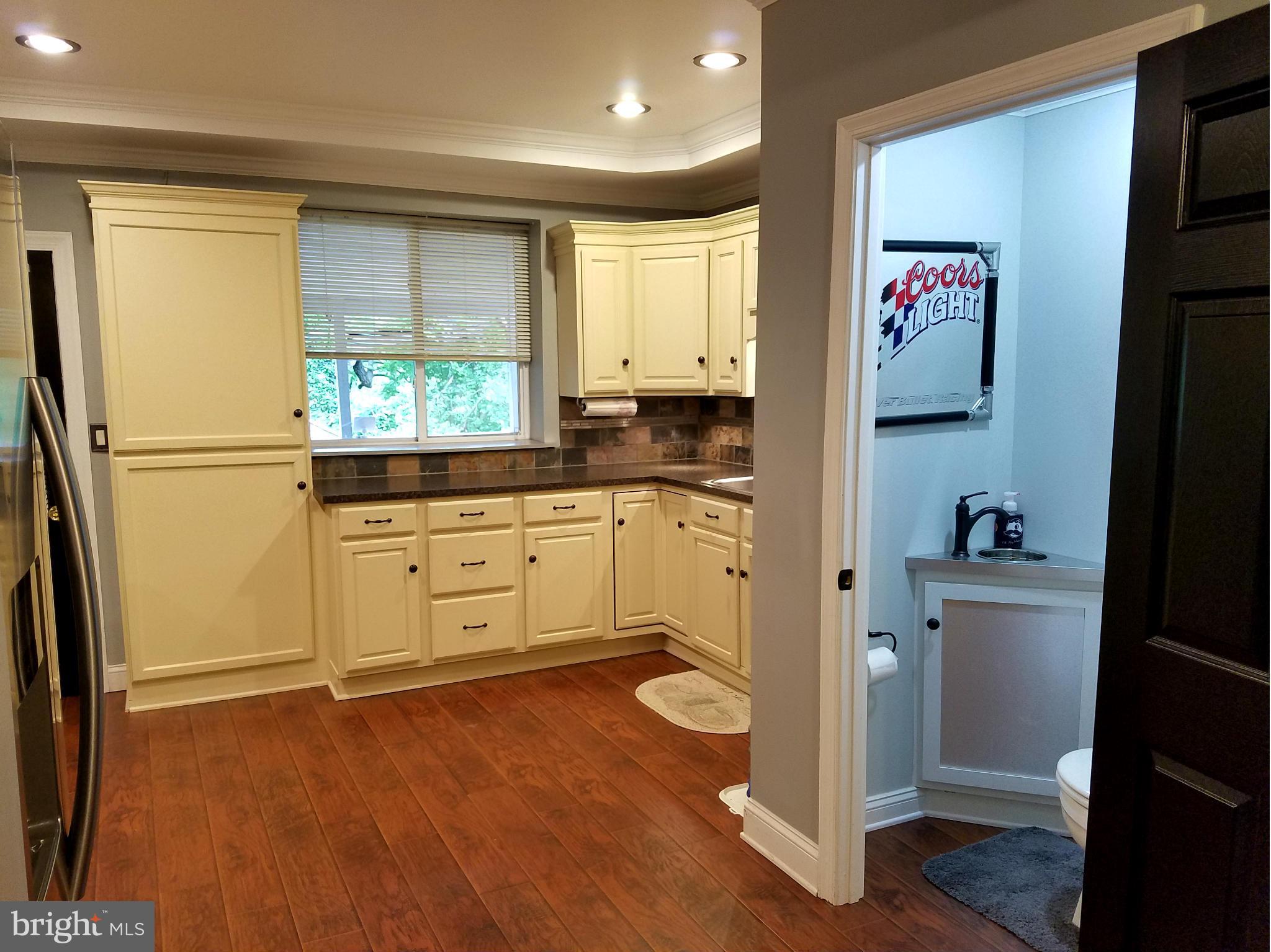 3009 Keswick Road Baltimore, MD 21211 - Photo 11 of 28 Kitchen