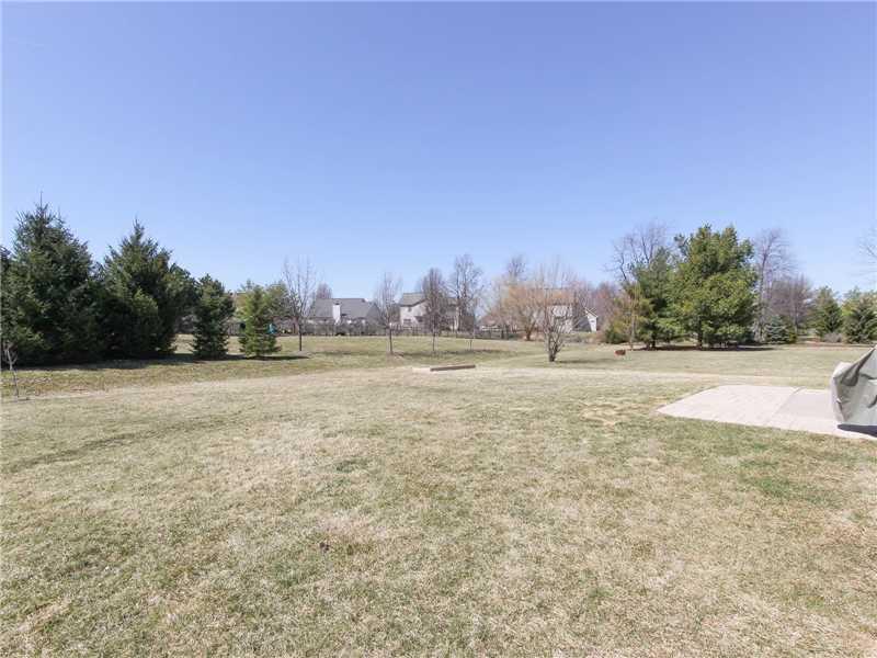 10900 Fairway Ridge Lane Fishers, IN 46037 - Photo 19 of 21 Gallery Image 19