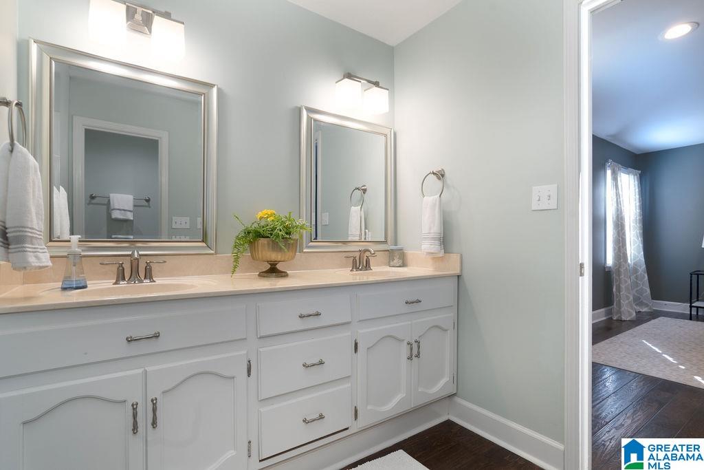 2429 Altadena Road Birmingham, AL 35243 - Photo 17 of 30