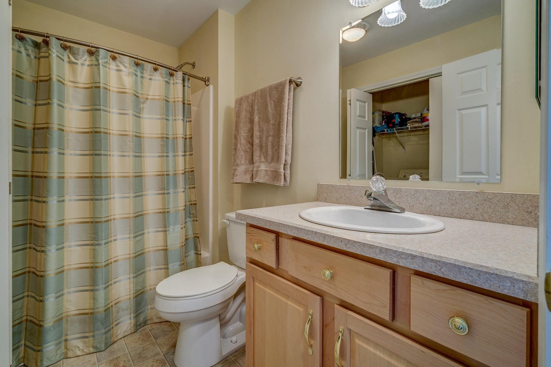 137 Thunder Ridge Road Huddleston, VA 24104 - Photo 15 of 54 013-312785-137 Thunder Ridge Road 11_77