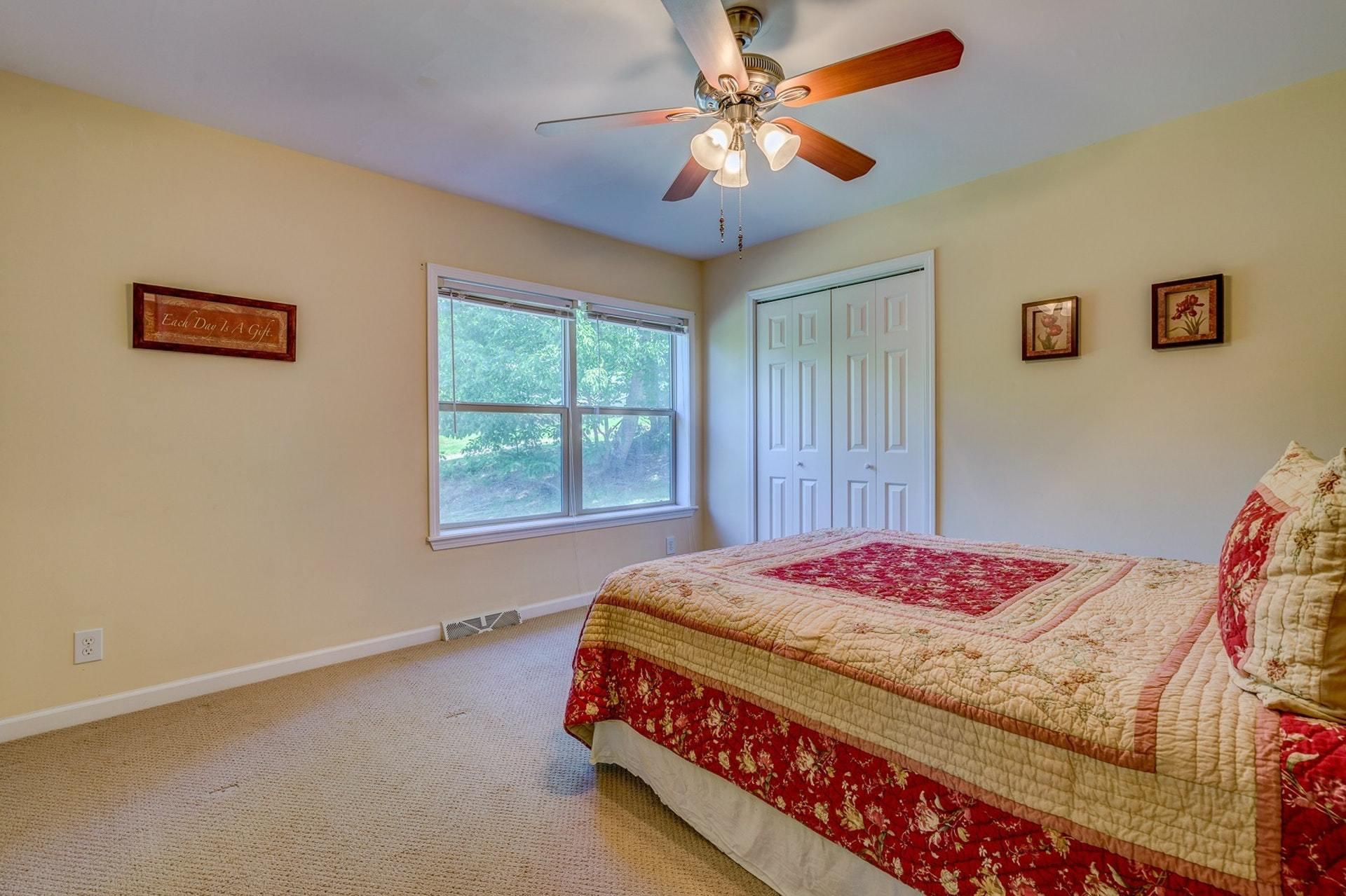 137 Thunder Ridge Road Huddleston, VA 24104 - Photo 20 of 54 018-312785-137 Thunder Ridge Road 16_77