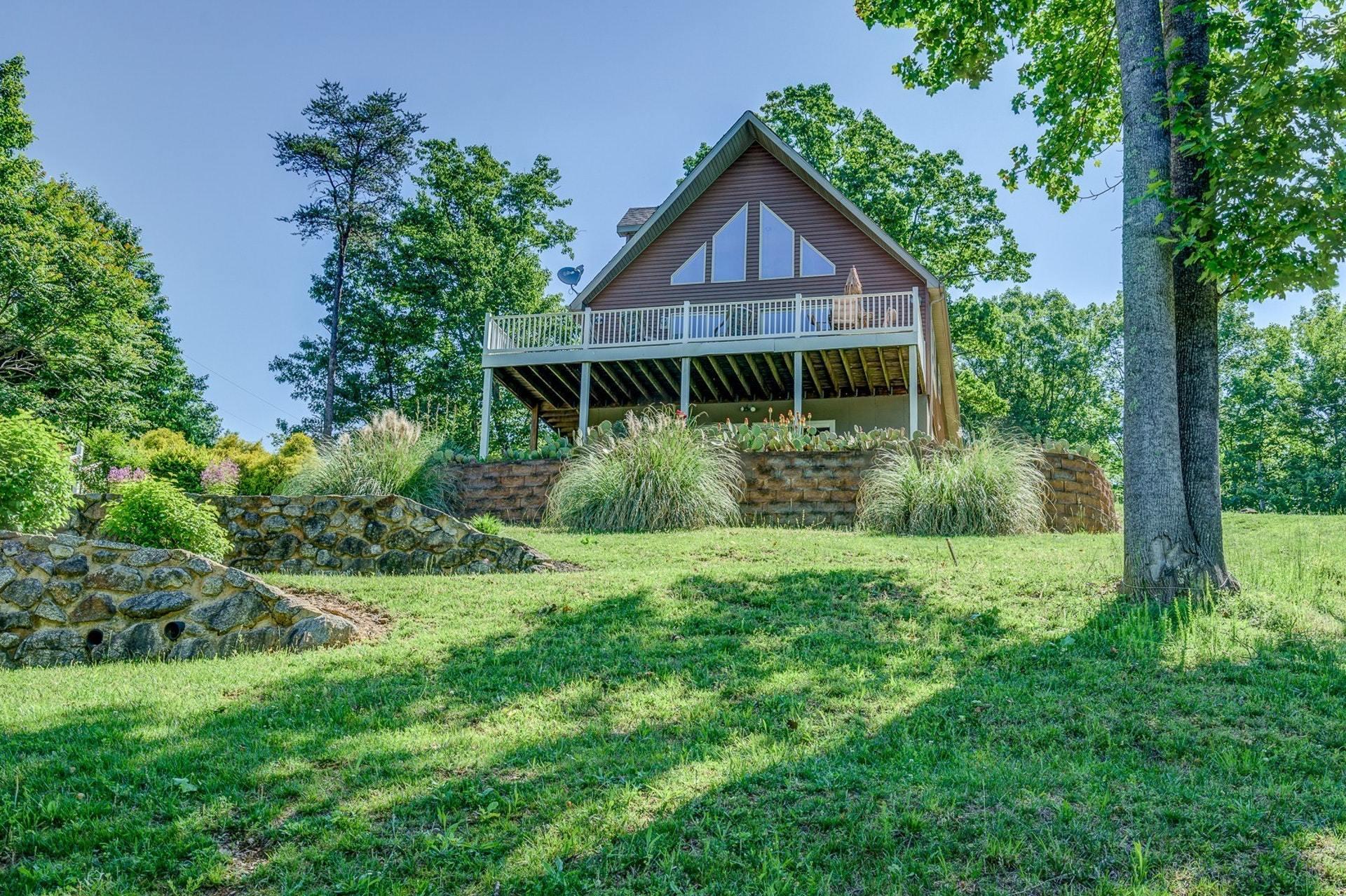 137 Thunder Ridge Road Huddleston, VA 24104 - Photo 39 of 54 035-312785-137 Thunder Ridge Road 33_77