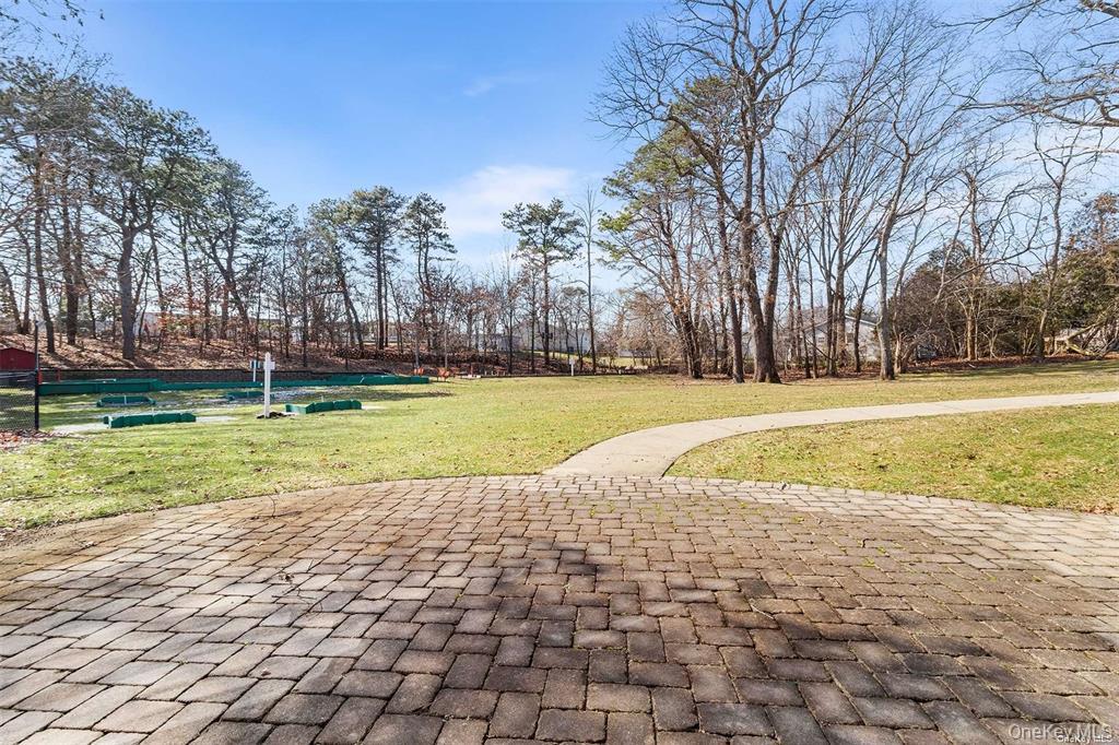 1407 Middle Road, Unit 91 Calverton, NY 11933 - Photo 7 of 9 Pool Area