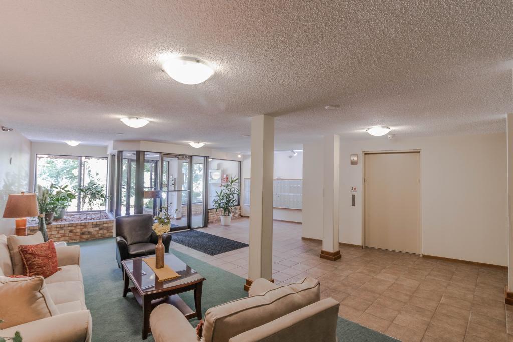 6085 Rowland Road, Unit 303 Minnetonka, MN 55343 - Photo 23 of 26 Gallery Image 23