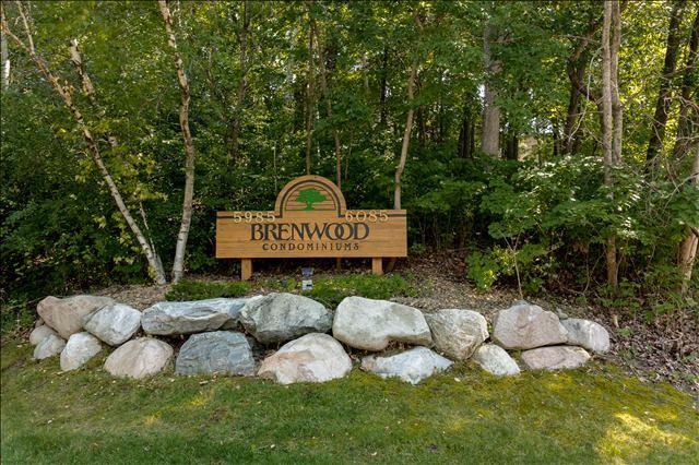 6085 Rowland Road, Unit 303 Minnetonka, MN 55343 - Photo 4 of 26 Gallery Image 4