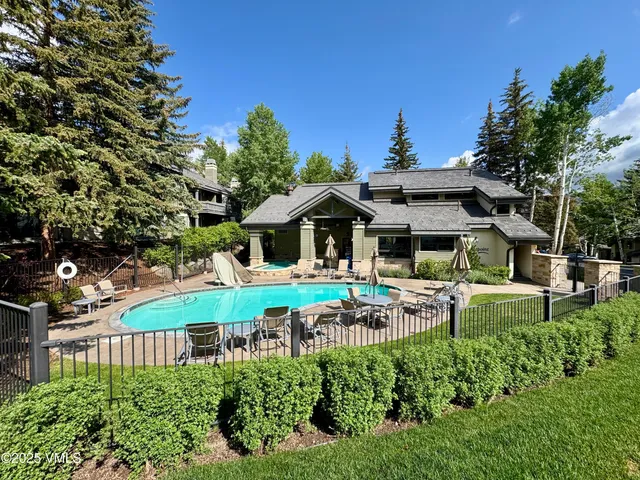 $2,285,000 | 186 Willis Place, Unit 186, Beaver Creek, CO 81620