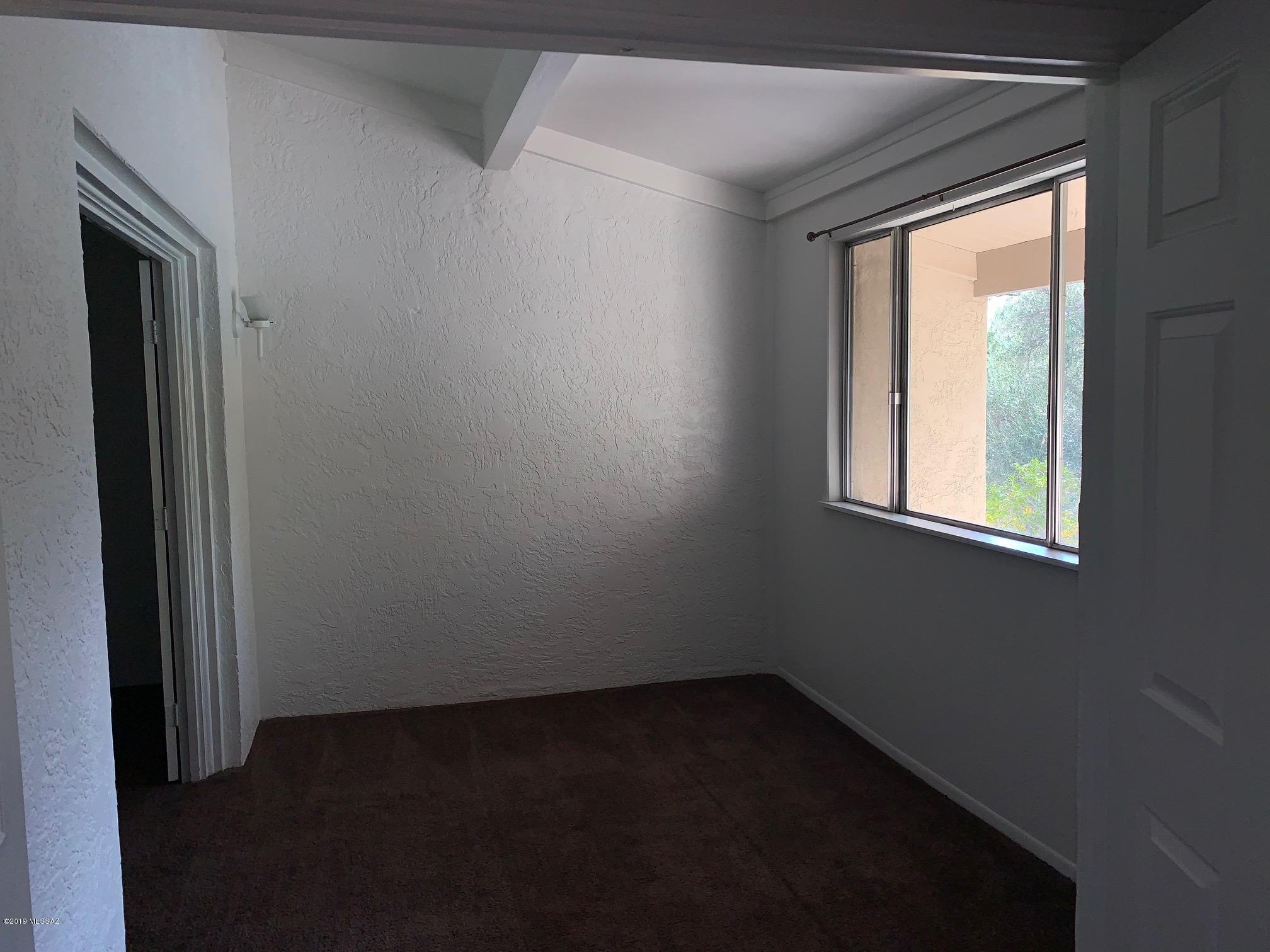 3750 North Country Club Road, Unit 33 Tucson, AZ 85716 - Photo 9 of 20