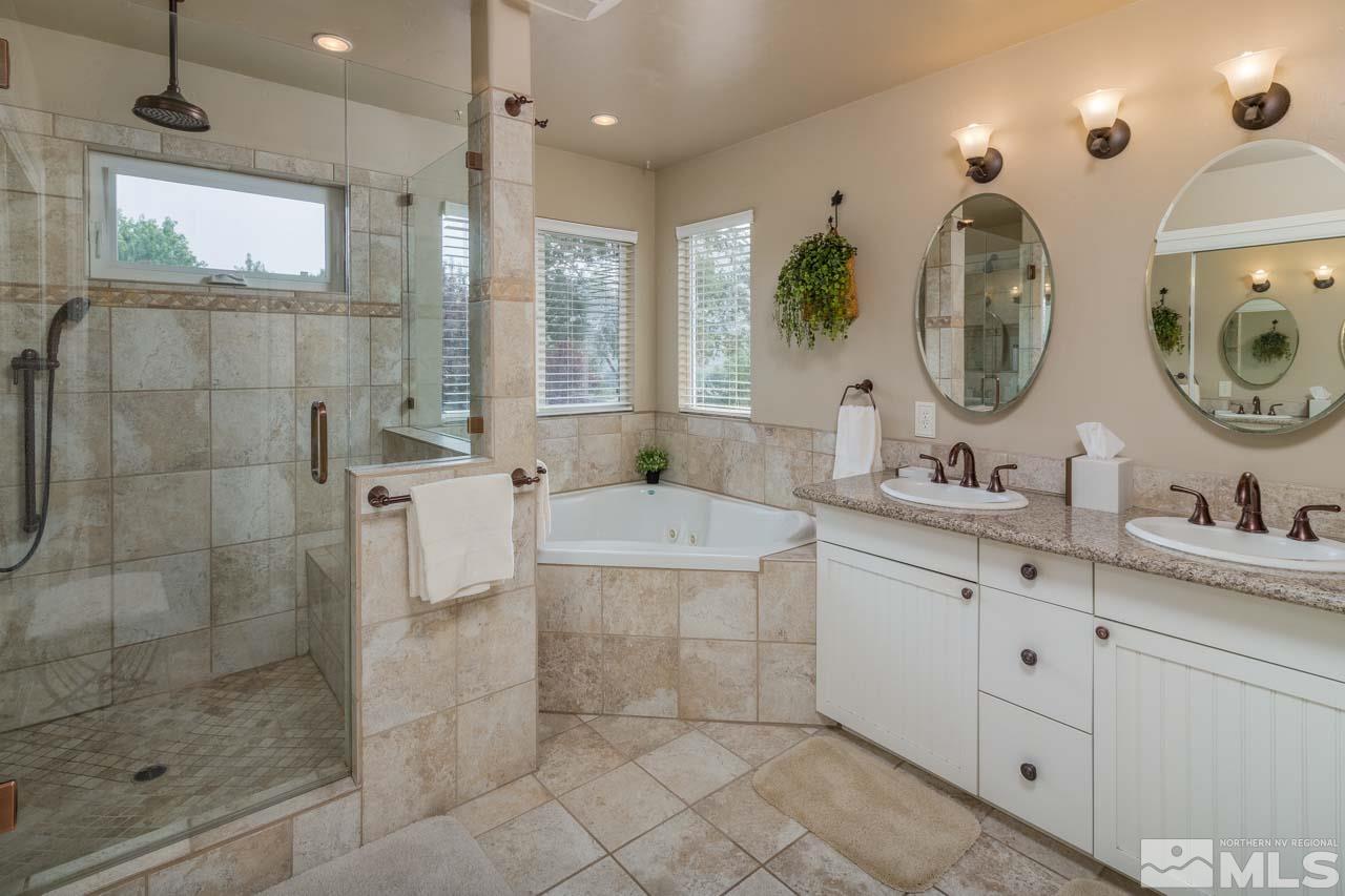 81 Foxtail Court Reno, NV 89502 - Photo 3 of 25 Photo 3
