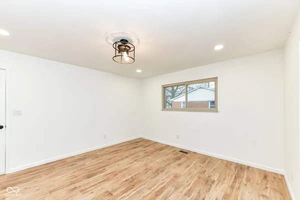 $330,000 | 8073 Wallingwood Drive, Indianapolis, IN 46256